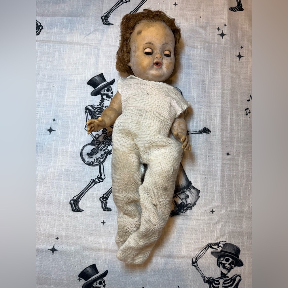 Vintage Baby Doll in White Outfit